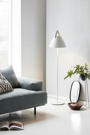 DFTP Strap Stehlampe Weiss Lederaccessoire